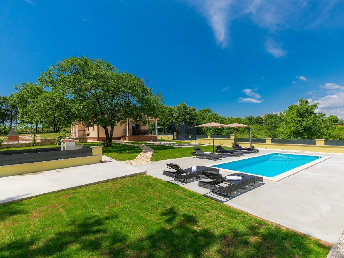 Holiday Home Villa Aniva Žminj Dış mekan fotoğraf